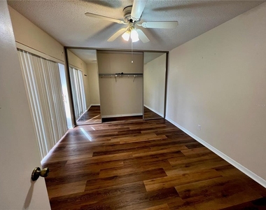2946 Tangerine Court - Photo Thumbnail 14