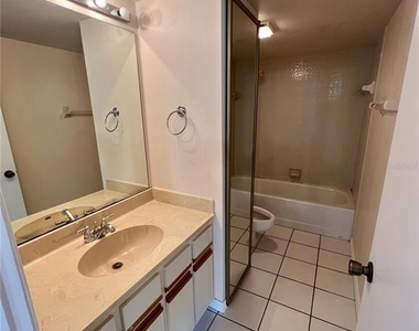 2946 Tangerine Court - Photo Thumbnail 37