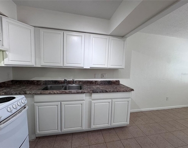 1111 Washington Avenue - Photo Thumbnail 2