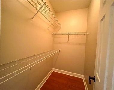 111 E Steele Street - Photo Thumbnail 66