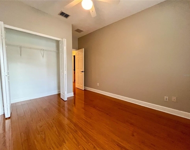 111 E Steele Street - Photo Thumbnail 62