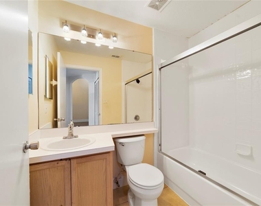 2824 Osprey Cove Place - Photo Thumbnail 20