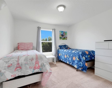 639 Samuel Place - Photo Thumbnail 29