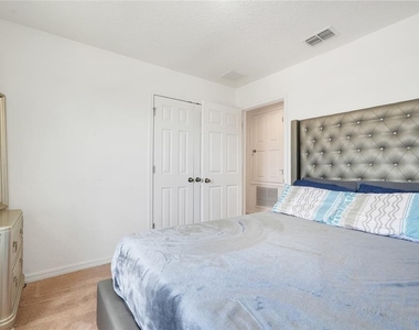 639 Samuel Place - Photo Thumbnail 25