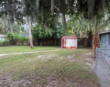 43 W Herrick Drive - Photo Thumbnail 2