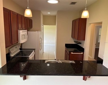 405 Bouchelle Drive - Photo Thumbnail 7