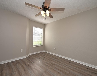 2118 Sandy Hook - Photo Thumbnail 20
