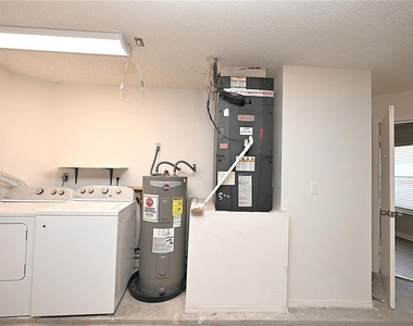 2118 Sandy Hook - Photo Thumbnail 29