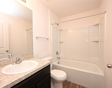 2238 Caspian Drive - Photo Thumbnail 28