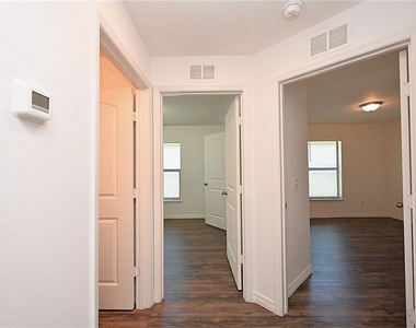 2238 Caspian Drive - Photo Thumbnail 22