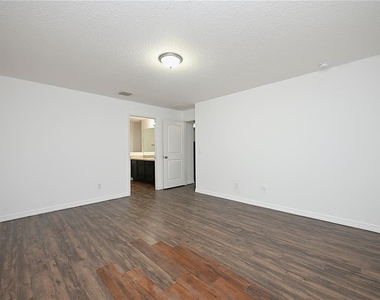 2238 Caspian Drive - Photo Thumbnail 18