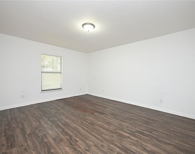 2238 Caspian Drive - Photo Thumbnail 16
