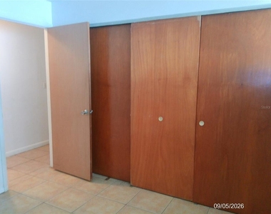 1423 Crystal Lake Drive - Photo Thumbnail 16