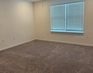 3637 Majestic Drive - Photo Thumbnail 9