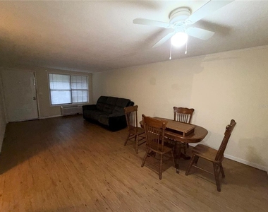 2490 Sw 14th Drive - Photo Thumbnail 5