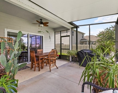 1447 Nw 136th Boulevard - Photo Thumbnail 17
