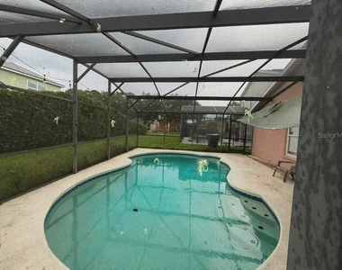 1875 Royal Ridge Drive - Photo Thumbnail 46