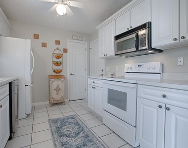 1129 Santa Cruz Drive - Photo Thumbnail 6
