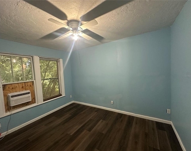 8725 N Silver Lake Road - Photo Thumbnail 8