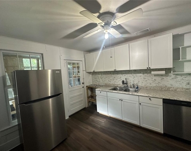 8725 N Silver Lake Road - Photo Thumbnail 5