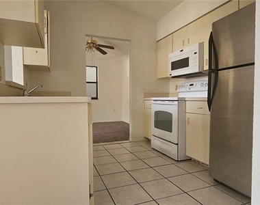 22441 Westchester Boulevard - Photo Thumbnail 5