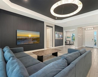 2566 Paradise Plum Drive - Photo Thumbnail 5