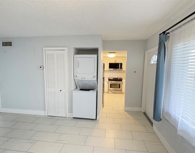 5310 26th Street W - Photo Thumbnail 7