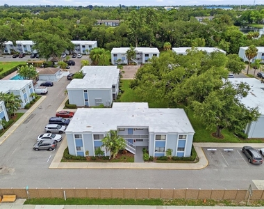 5310 26th Street W - Photo Thumbnail 1