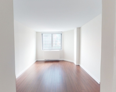 401 E 34th St - Photo Thumbnail 3