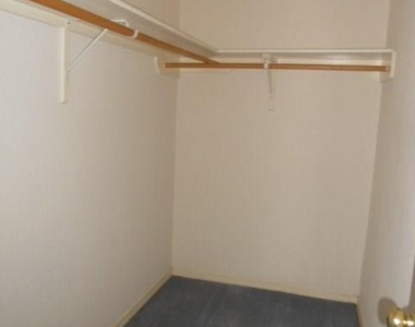 2361 Tierra Sol Road - Photo Thumbnail 11