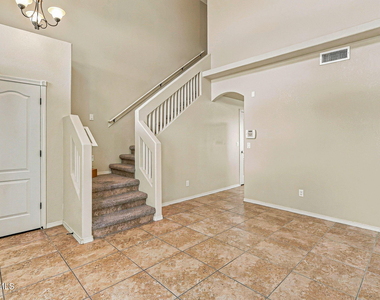 14231 N Point Avenue - Photo Thumbnail 7