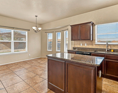 14231 N Point Avenue - Photo Thumbnail 10