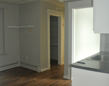 549 Howe Avenue - Photo Thumbnail 12