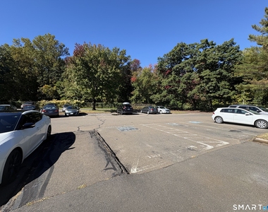 130 Coe Avenue - Photo Thumbnail 8