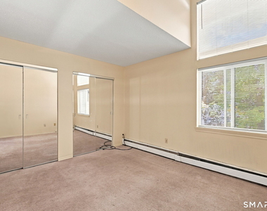 11 Talcott Forest Road - Photo Thumbnail 18