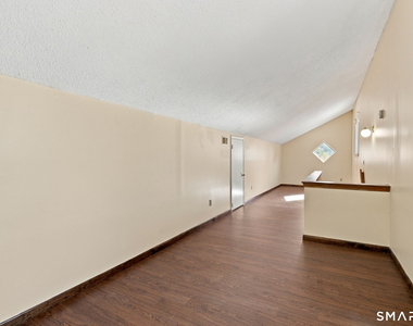 11 Talcott Forest Road - Photo Thumbnail 24