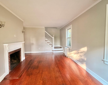 685 Newhall Street - Photo Thumbnail 5
