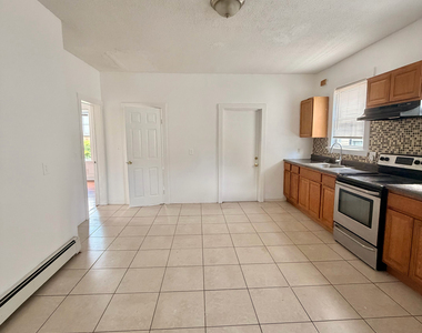 27 Elliott Street - Photo Thumbnail 1