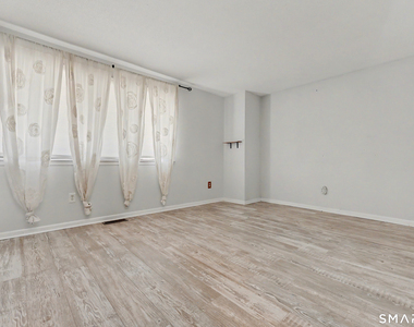 296 Main Avenue - Photo Thumbnail 8