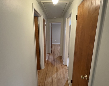 225 Riverside Drive - Photo Thumbnail 12