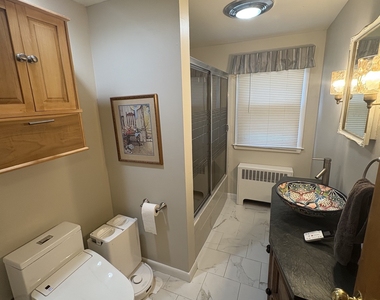 225 Riverside Drive - Photo Thumbnail 14