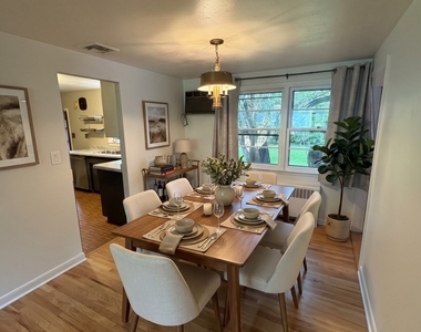 225 Riverside Drive - Photo Thumbnail 8