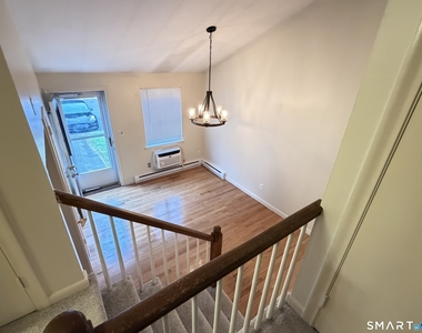 1644 Farmington Avenue - Photo Thumbnail 7