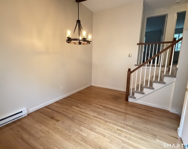 1644 Farmington Avenue - Photo Thumbnail 5