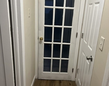 248 Moran Street - Photo Thumbnail 1