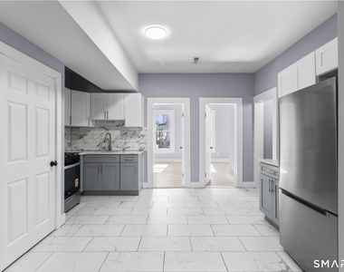 302 Exchange Street - Photo Thumbnail 6