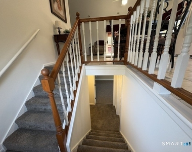 10 Tomahawk Lane - Photo Thumbnail 6