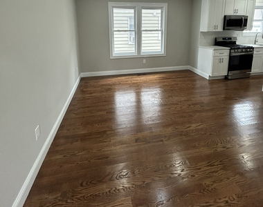 823 Capitol Avenue - Photo Thumbnail 11