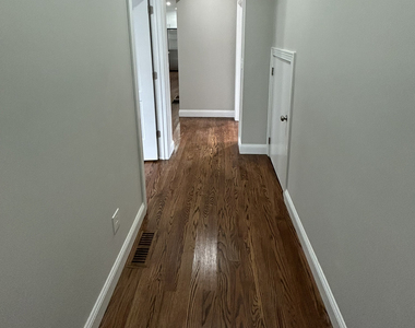 823 Capitol Avenue - Photo Thumbnail 2