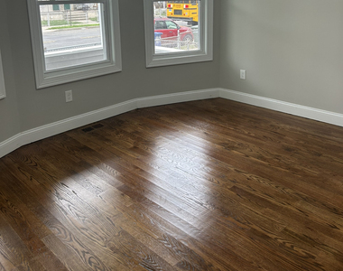 823 Capitol Avenue - Photo Thumbnail 4